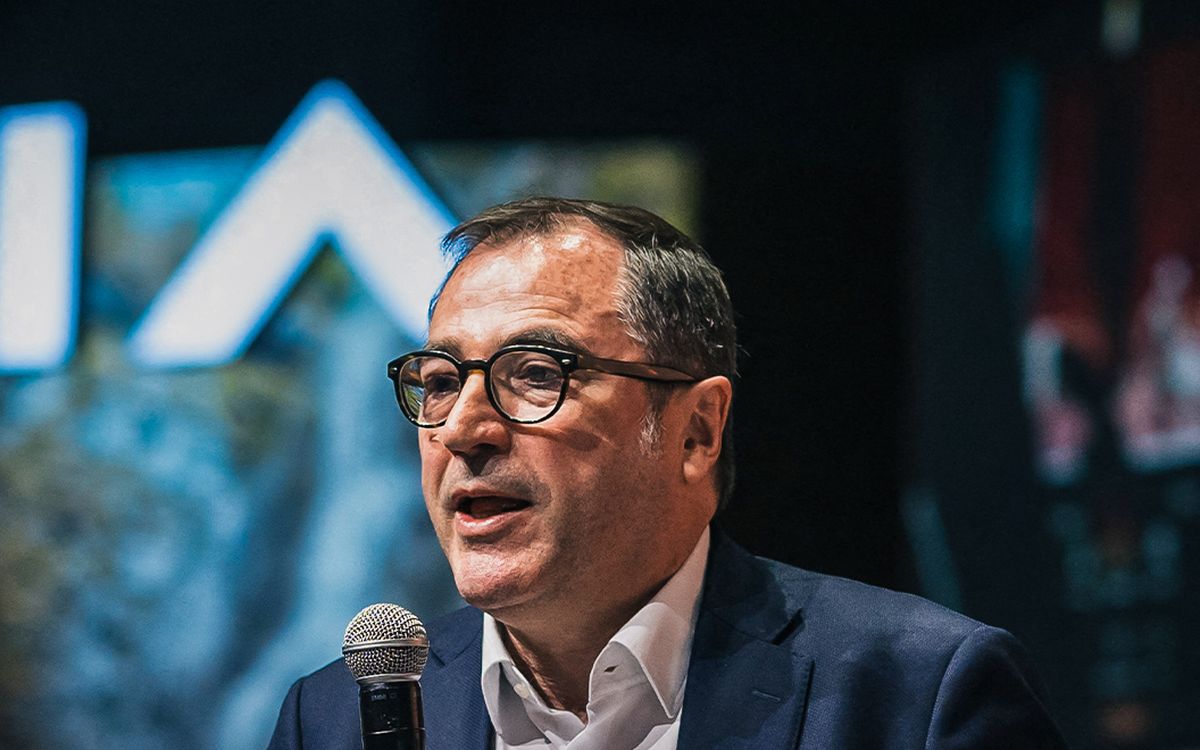 « Tout ce qu'il a eu, il le mérite » : qui est Denis Le Vot, le discret Breton pressenti à la direction générale de Renault ?