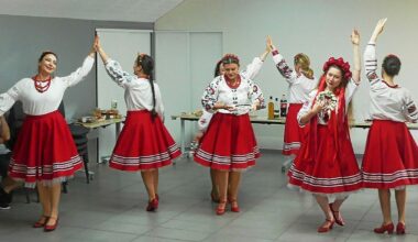 Les familles qui ont accueilli des réfugiés ukrainiens pendant trois ans honorées à Plouguin