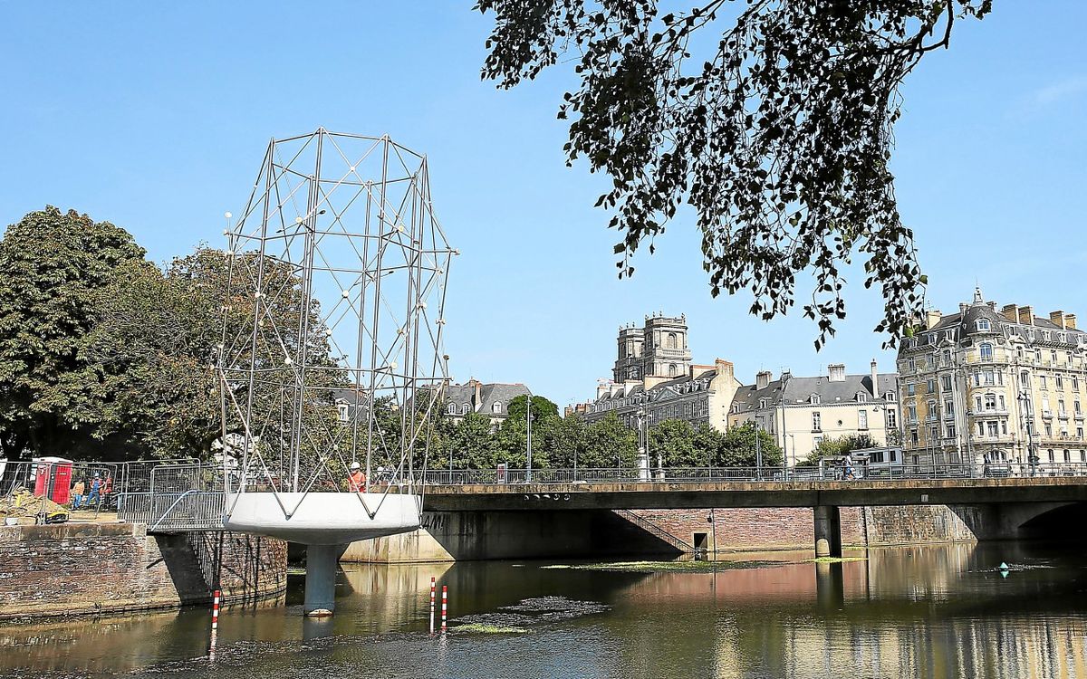 Drame en plein centre-ville de Rennes : un homme meurt noyé