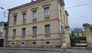 « On n’est pas en région parisienne » : à Rennes, cette maison est en vente à 3,4 M d’€