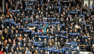 « On a essayé de les déplacer dans les meilleures conditions possibles » : le directeur général du RC Vannes explique le repositionnement dans le stade de certains abonnés