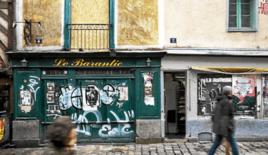 Les propriétaires avaient gagné en justice, la Ville de Rennes fait finalement interdire l’accès à ces logements