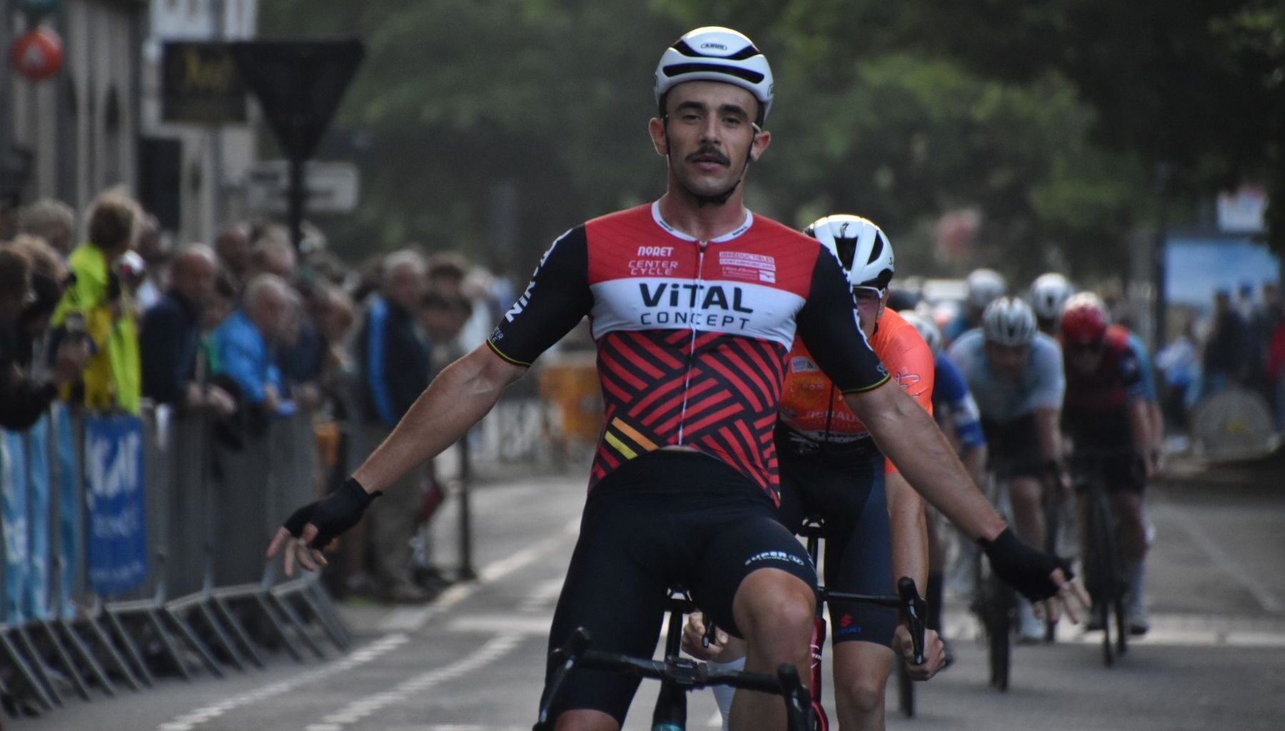 Ronde du Viaduc à Morlaix : Damien Bonetto 1er - Actualité