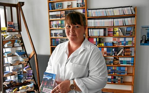 Delphine Hamon, directrice des éditions quimpéroises du Palémon, avait déposé une proposition de reprise des contrats de diffusion de quinze maisons d’éditions autrefois distribuées par Coop Breizh. Elle a été acceptée, mercredi, par le tribunal de commerce de Brest.