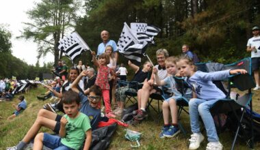 Tour de France : à Plumelec, « les filles font le spectacle » comme les hommes [En images]
