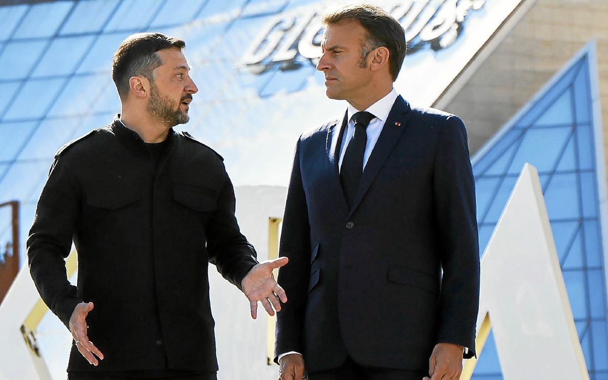 Loi controversée en Ukraine : Macron et Zelensky réaffirment « l’importance de la lutte contre la corruption »