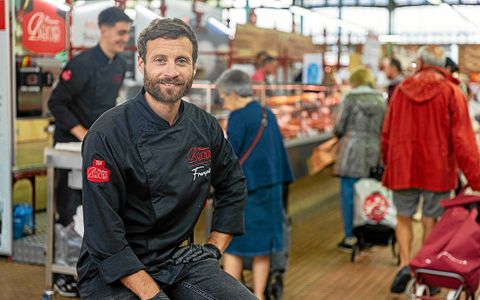 François Thomas s’occupe du marché des Lices pour la Maison Beucher depuis la période covid.