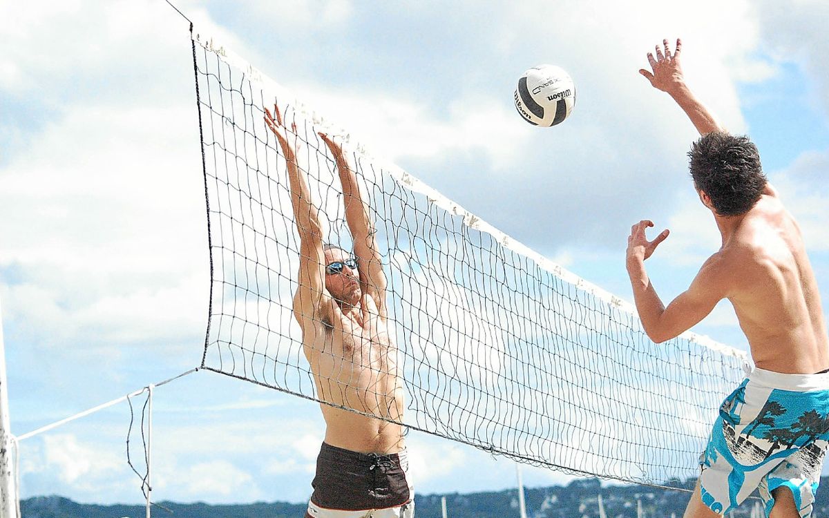 Barbecue, beach-volley, concert années 70… Que faire mardi 29 juillet en Cornouaille ? [Carte]