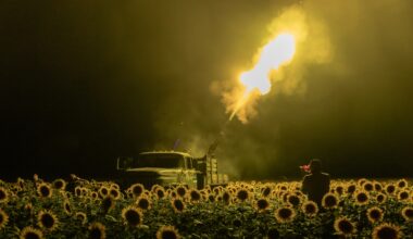 au moins 20 morts dans des frappes russes nocturnes dans l’est du pays