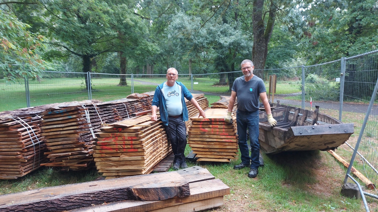 ﻿le chantier du bac passe-cheval à Saint-Étienne-de-Chigny