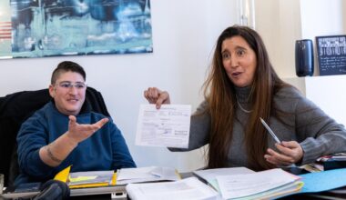 Victime de Joël Le Scouarnec à Loches, elle marche de l’Élysée à Amiens pour interpeller Emmanuel Macron