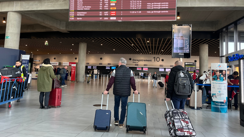 Aéroport de Lyon : grève des contrôleurs, de nombreux vols annulés ce jeudi
