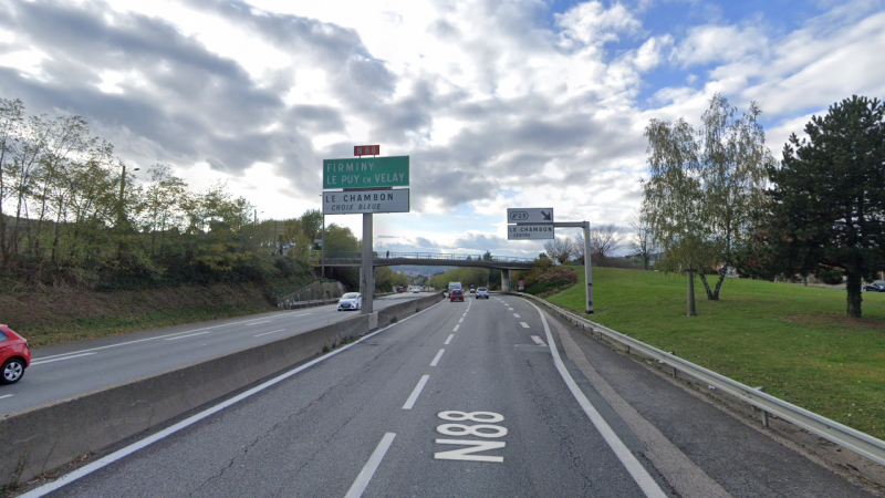 [MAJ] Accident sur la RN88 près de Saint-Étienne : un homme est mort