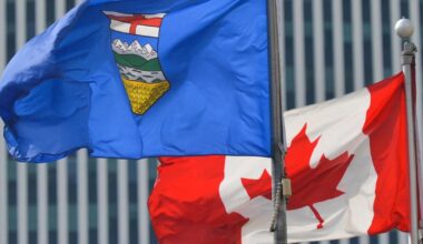 L’Alberta bannit les livres à caractère sexuel de ses bibliothèques scolaires
