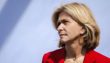 la pétition contre la loi recueille plus de voix que Valérie Pécresse en 2022 – Libération