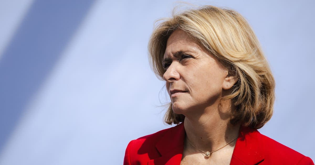 la pétition contre la loi recueille plus de voix que Valérie Pécresse en 2022 – Libération
