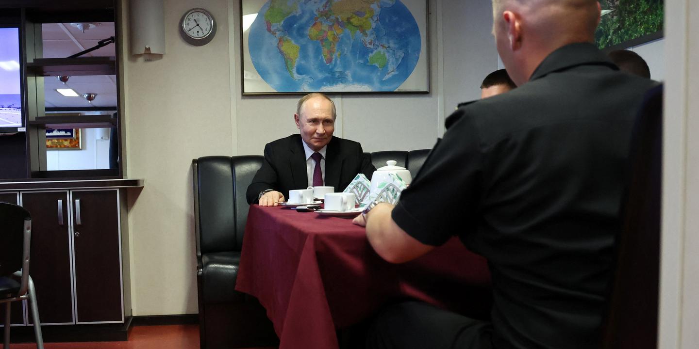 la Russie dit « prendre note » de la déclaration de Donald Trump et regrette un « ralentissement » de la normalisation de ses relations avec Washington
