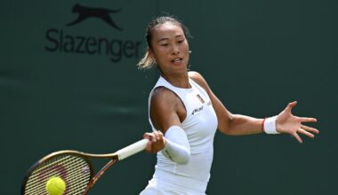 la championne olympique sera absente plusieurs semaines après avoir été opérée du coude