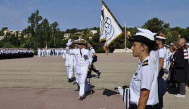 Elle forme 8.000 élèves chaque année: à Saint-Mandrier, la plus grande école militaire de France change de chef