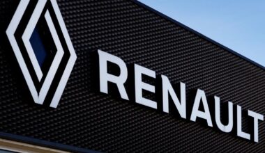 Renault double Stellantis sur le marché français au premier semestre