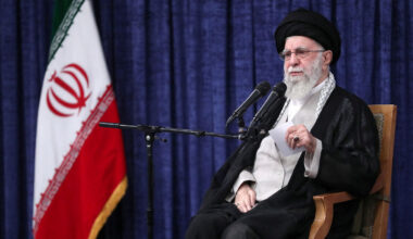 Iran-Israël : Khamenei accuse l’État hébreu d’avoir voulu provoquer un renversement de régime