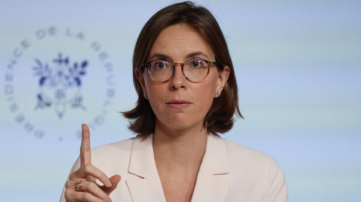 La ministre en charge des comptes publics, Amélie de Montchalin, affirme vouloir trouver un projet de budget qui « rassemble le socle commun » d’ici « à septembre ». 