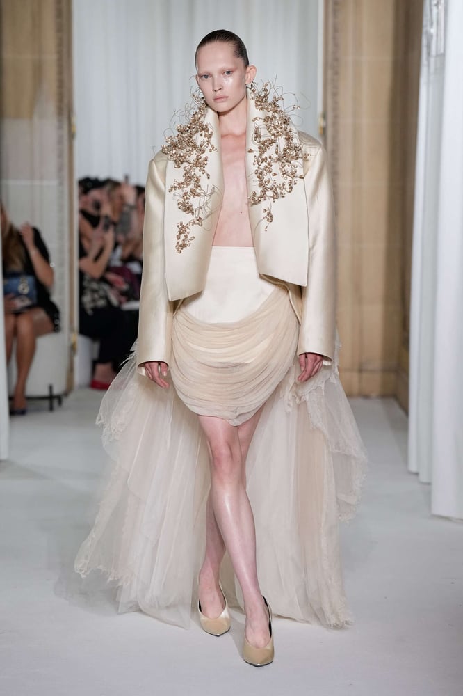 Ashi Studio - Automne-Hiver 2025 - 2026 - Haute Couture - France - Paris