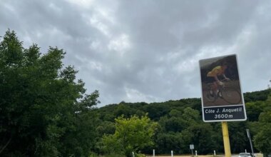 à Rouen, on célèbre la légende Jacques Anquetil
