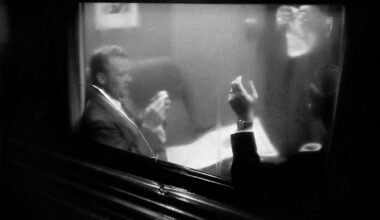 Rencontres d’Arles : Louis Stettner, photographe des marges au noir et blanc vibrant, de New York à Paris - Télérama