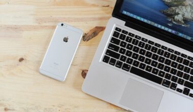 en 4 ans, il déclare 23 vols d'ordis et téléphones, son assurance a des soupçons