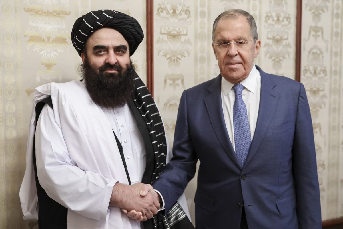 La Russie devient le premier pays à reconnaître officiellement le régime des talibans