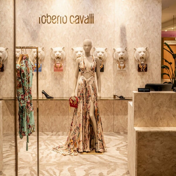 Roberto Cavalli revient à Paris avec un pop-up aux Galeries Lafayette Paris Haussmann