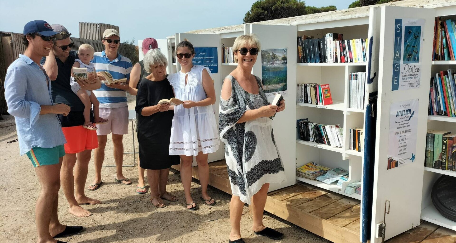 Lecture à la plage: une activité en vogue à Cavalaire
