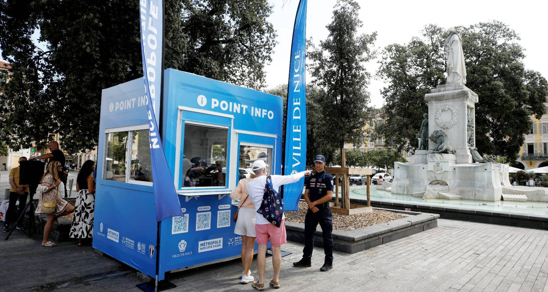 Des kiosques multiservices en expérimentation place Masséna et place Garibaldi