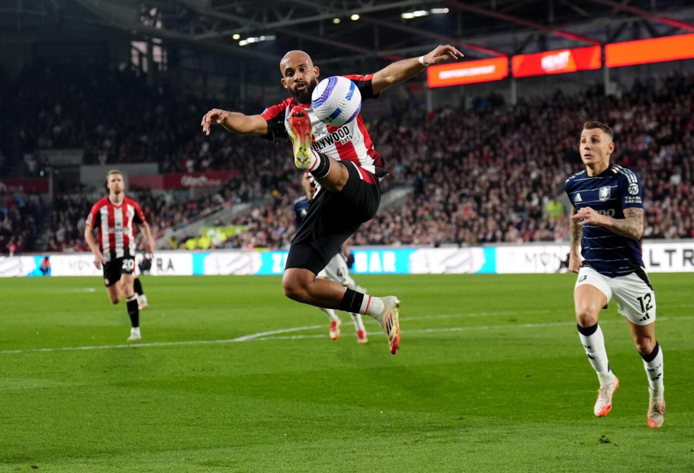 Le prix fou proposé par Manchester United pour recruter un ancien joueur de l’ESTAC - Angleterre - Manchester United