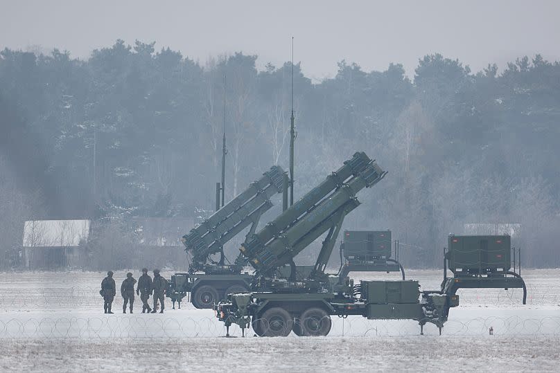 Lanceurs de missiles Patriot acquis auprès des États-Unis, déployés à Varsovie, 6 février 2023
