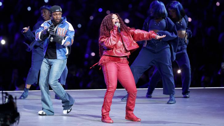 Kendrick Lamar et SZA, ici lors de leur show au Super Bowl, en février 2025. (Photo d’illustration)