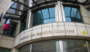 La place de Paris demande une simplification des introductions en Bourse - 09/07/2025 à 19:39