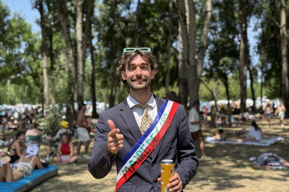 Noan a été le maire de Garorock le temps d'un mariage.
