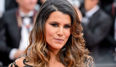 Karine Ferri : choc, l’animatrice claque la porte de TF1 après 13 ans d’antenne