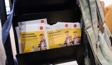 Caresses aux fesses, baisers forcés : le directeur du Crous de Bordeaux-Aquitaine suspendu après des accusations d’agressions sexuelles