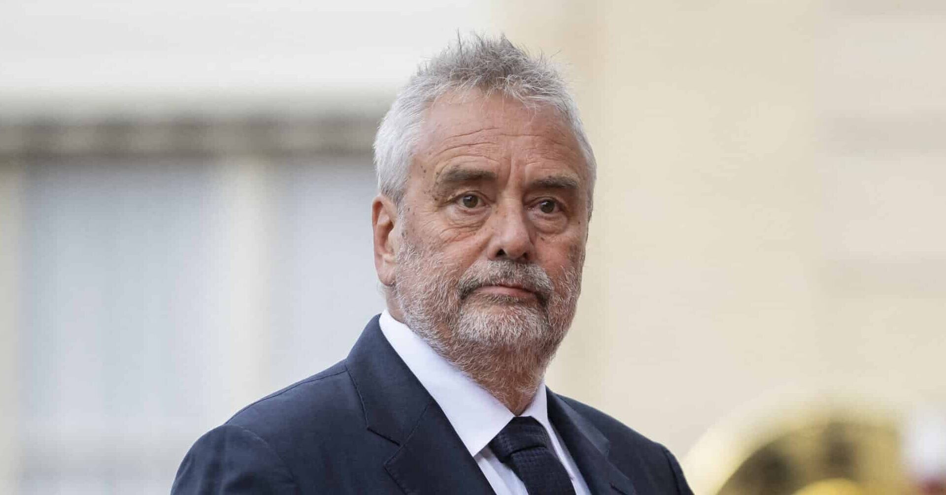 Luc Besson révèle "être tombé dans le coma" : confidences choc sur sa santé en danger