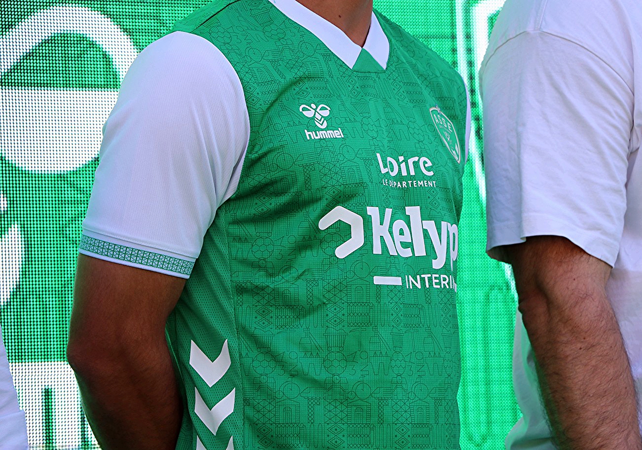 ASSE : LE NOUVEAU MAILLOT FAIT DÉBAT