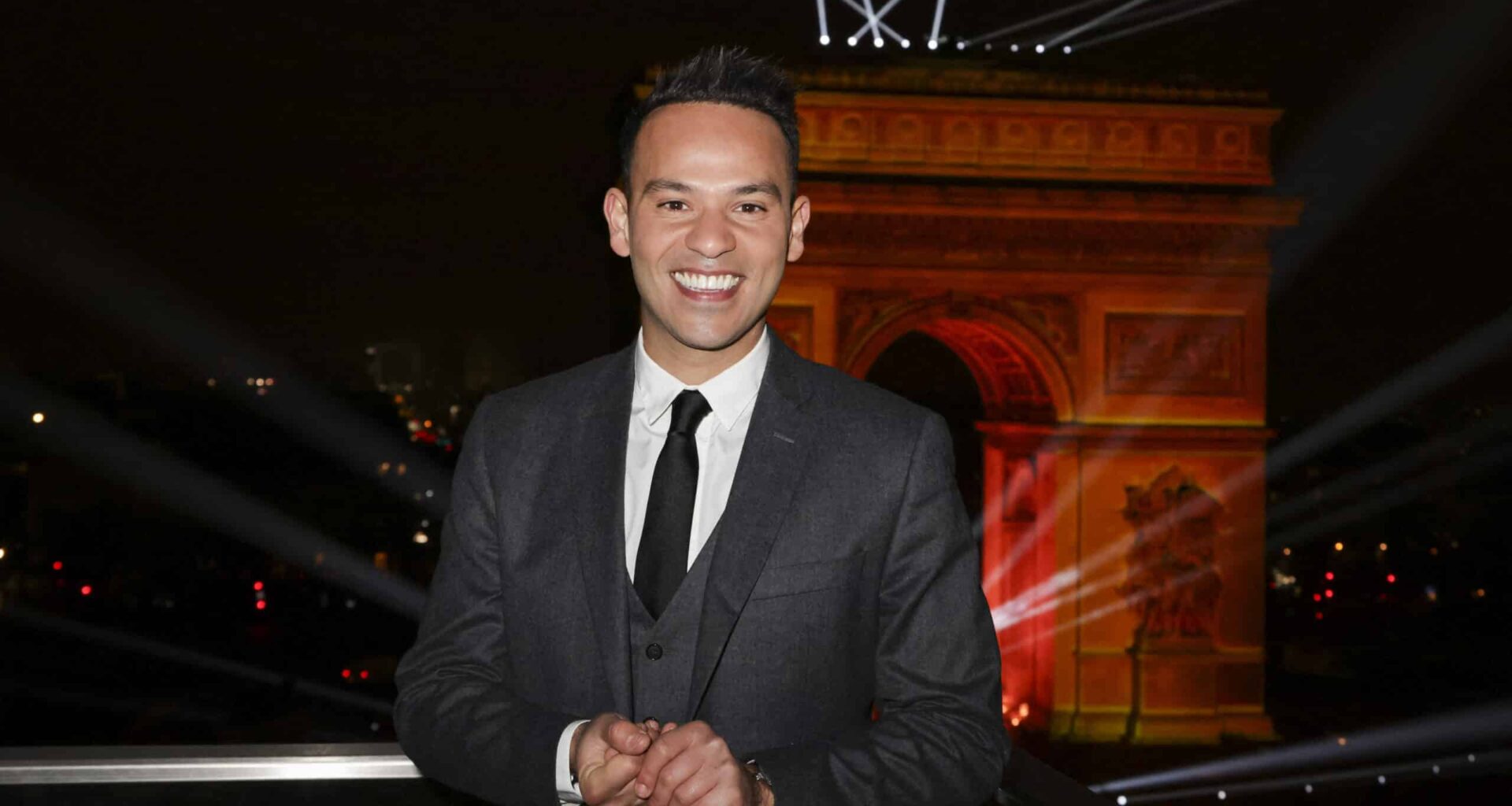Mohamed Bouhafsi remplace Anne-Élisabeth Lemoine dans "C à vous" : après la nomination, son long message qui ne laisse aucune place au doute
