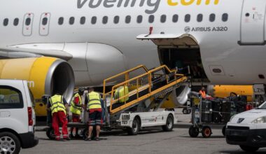Le pilote du vol Vueling ayant débarqué les adolescents juifs a-t-il formé à l’aviation les terroristes du 11 septembre 2001 ? – Libération