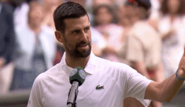 Wimbledon > Djokovic en démonstration avec sa fille après sa qualification pour les huitièmes de finale : "Montre-nous chérie"