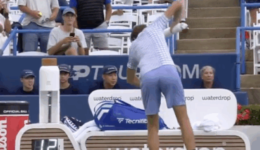 Vidéos, ATP - Washington > La grosse colère de Medvedev après sa défaite contre Moutet