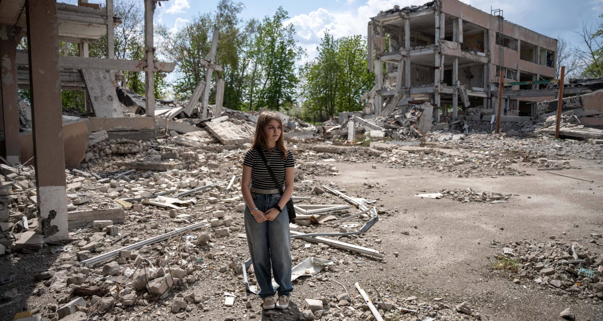 "Ils sont les témoins. Et déjà les bâtisseurs ": en pleine guerre avec la Russie, le chemin de résilience des ados ukrainiens