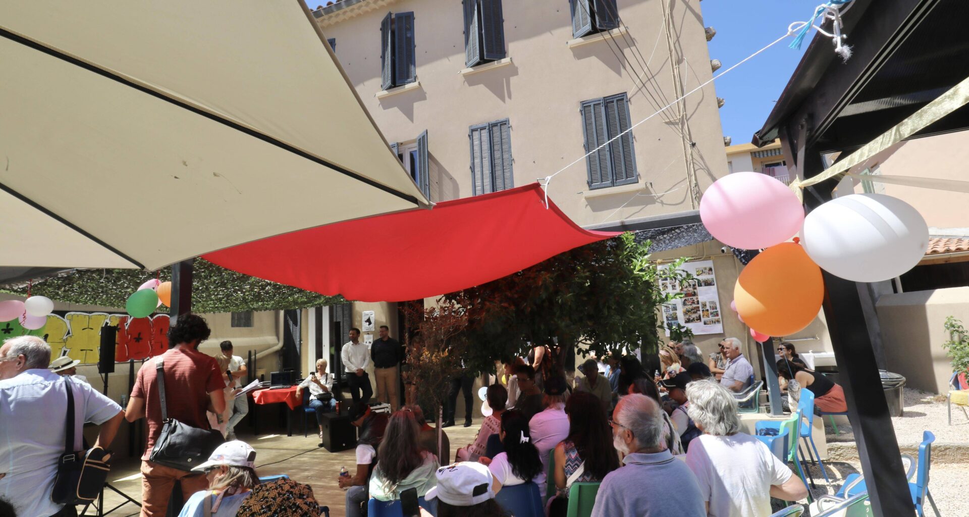 "Un acteur incontournable de la solidarité dans la région": à Toulon, l’association Archaos fête ses 30 ans avec sourires et générosité