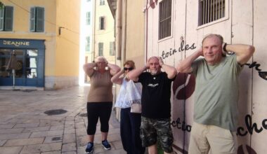 "Bruit, urine, foule… ça suffit maintenant!": les habitants de ce quartier à Toulon se rassemblent pour obtenir du calme
